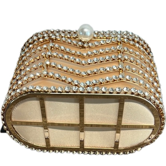 NWT βοΈπβοΈ House of Harlow 1960 Gorgeous Crystal & Pearl Mini Crossbody Bag - Picture 7 of 11